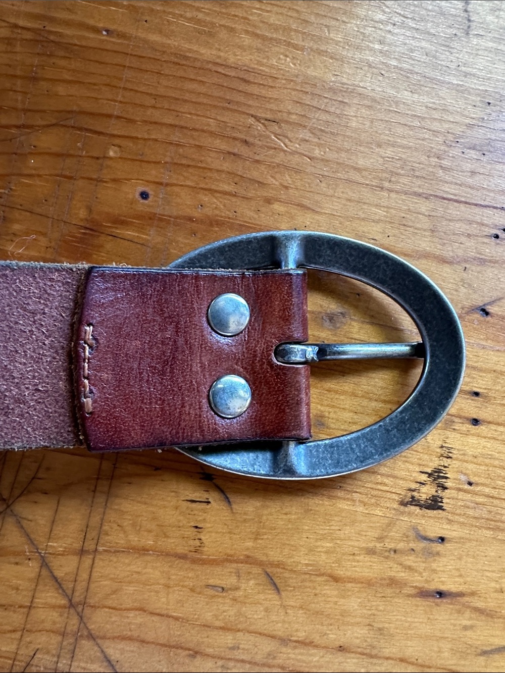 American Eagle Outfitters brown leather belt burnished silver oval buckle. Sz M - Picture 4 of 6